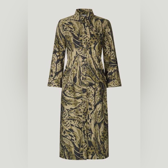 •BAUM UND PFERDGARTEN ARLENE DRESS
Olive Feather - Picture 3 of 11